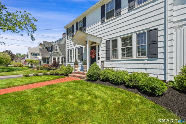 42 Newport Avenue, West Hartford, CT 06107
