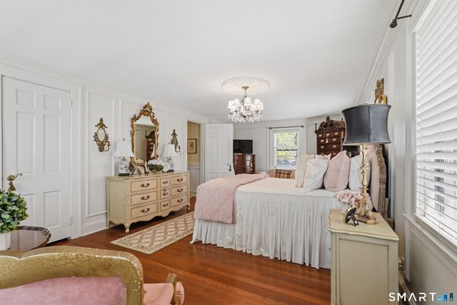 42 Newport Avenue, West Hartford, CT 06107