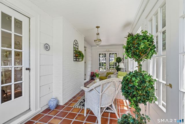 42 Newport Avenue, West Hartford, CT 06107