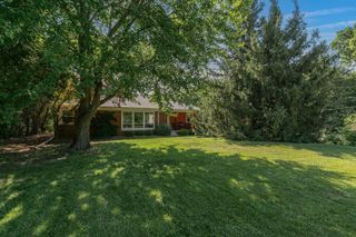 2625 24th Street, Rock Island, IL 61201