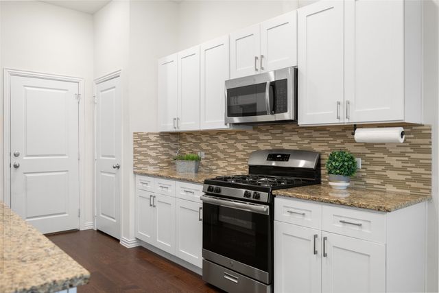 2413 Ash Lane, Sachse, TX 75048