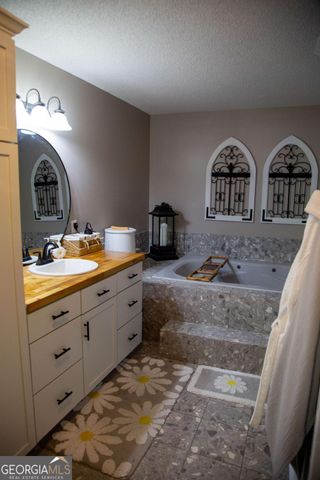 2612 Buck Head Road, Baxley, GA 31513