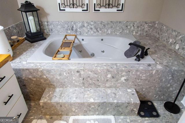 2612 Buck Head Road, Baxley, GA 31513