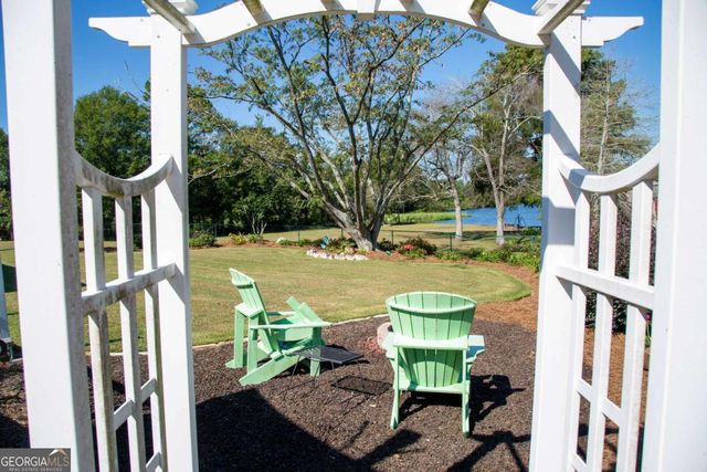 2612 Buck Head Road, Baxley, GA 31513