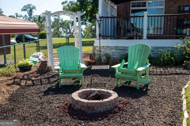 2612 Buck Head Road, Baxley, GA 31513