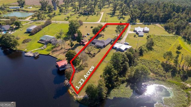 2612 Buck Head Road, Baxley, GA 31513