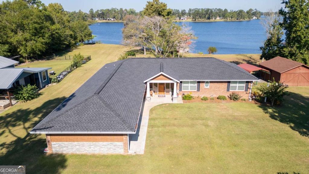 2612 Buck Head Road, Baxley, GA 31513