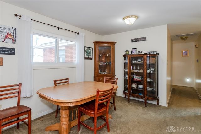 1021 Cottage Court Drive, Fairborn, OH 45324