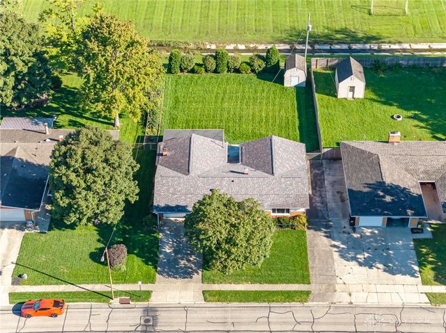 1021 Cottage Court Drive, Fairborn, OH 45324