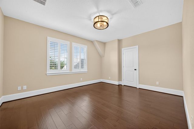 715 Suncatcher Circle, Richmond, TX 77406