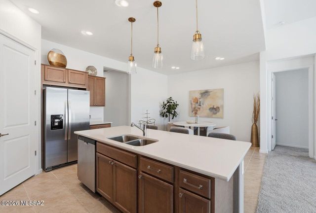 7504 W Janusia Lane, Marana, AZ 85658