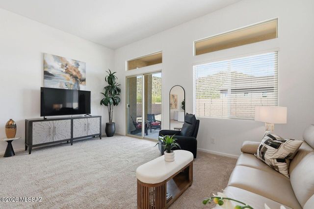 7504 W Janusia Lane, Marana, AZ 85658