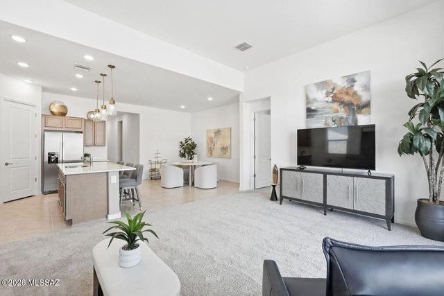 7504 W Janusia Lane, Marana, AZ 85658