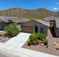 7504 W Janusia Lane, Marana, AZ 85658