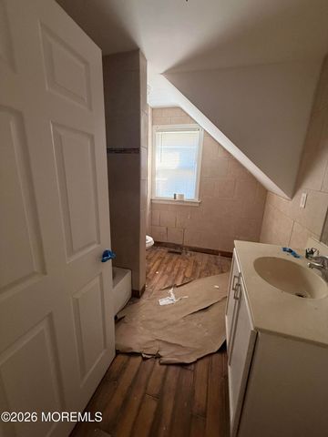 104 Union Avenue, Stratford, NJ 08084