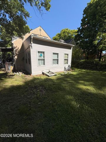 104 Union Avenue, Stratford, NJ 08084