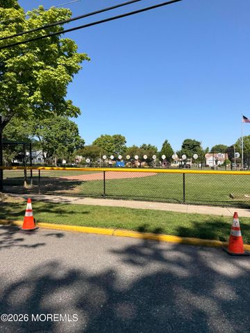 104 Union Avenue, Stratford, NJ 08084