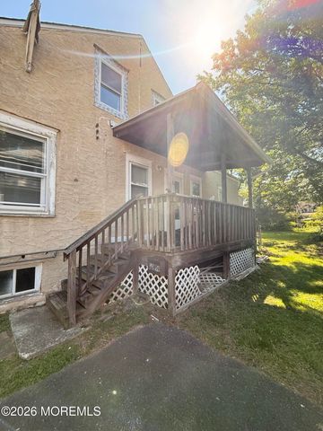 104 Union Avenue, Stratford, NJ 08084