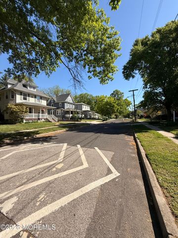 104 Union Avenue, Stratford, NJ 08084
