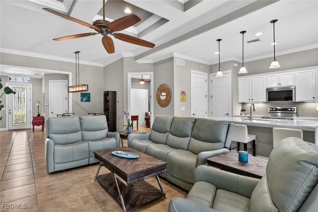 12145 Chrasfield Chase, Fort Myers, FL 33913