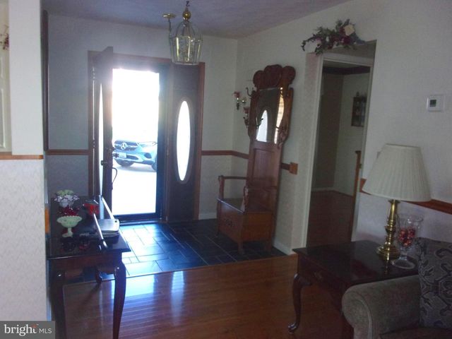 1545 FUNDERBURG ST, Keyser, WV 26726