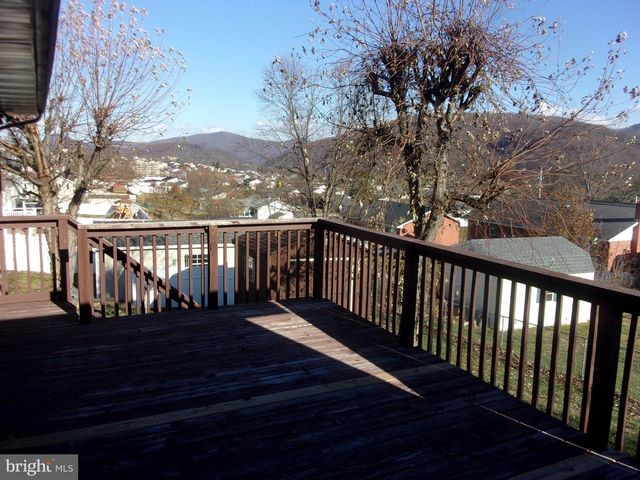 1545 FUNDERBURG ST, Keyser, WV 26726