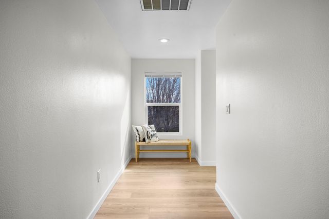 1331 NE 4th Street, Redmond, OR 97756