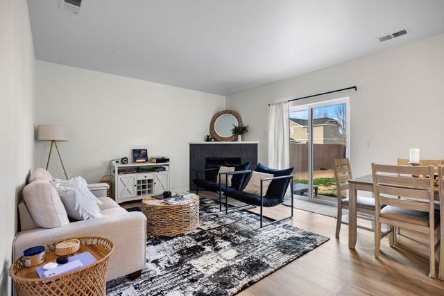 1331 NE 4th Street, Redmond, OR 97756