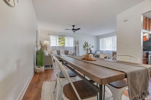 64 Los Padres Cir, Novato, CA 94947