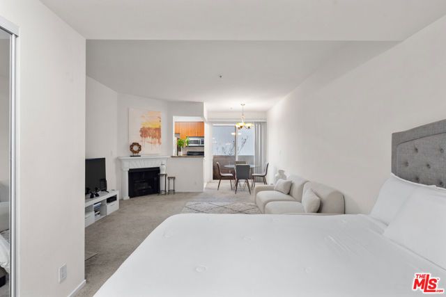 620 S Gramercy Place 229, Los Angeles, CA 90005