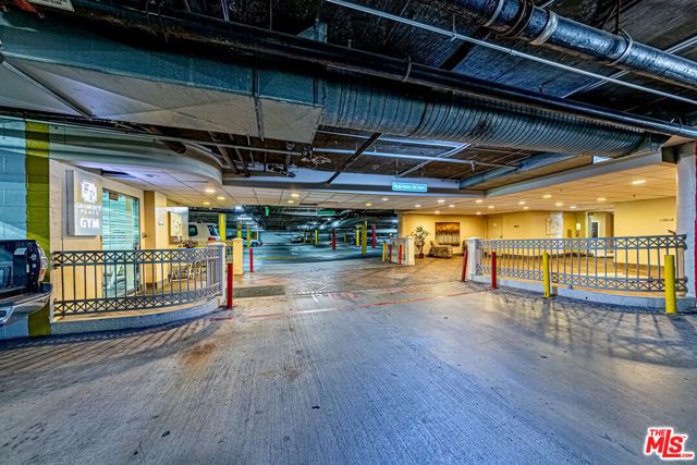 620 S Gramercy Place 229, Los Angeles, CA 90005