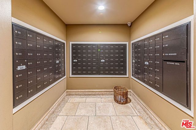 620 S Gramercy Place 229, Los Angeles, CA 90005