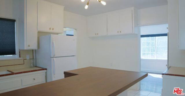 1016 Palm Avenue, West Hollywood, CA 90069