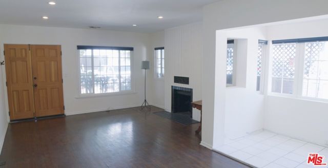 1016 Palm Avenue, West Hollywood, CA 90069