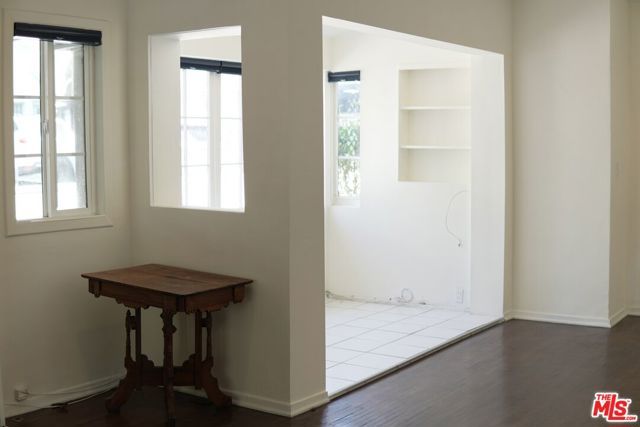 1016 Palm Avenue, West Hollywood, CA 90069