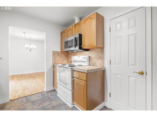 5720 SOLLIE SMITH Rd, Tillamook, OR 97141