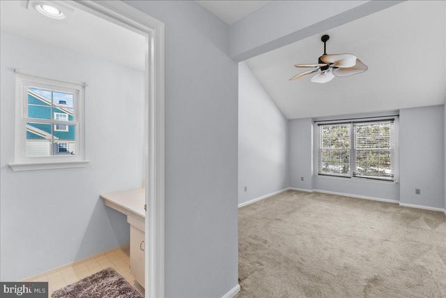 222 STEEPLECHASE CT, Woodbury, NJ 08096