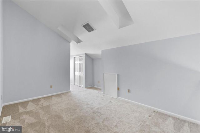 222 STEEPLECHASE CT, Woodbury, NJ 08096