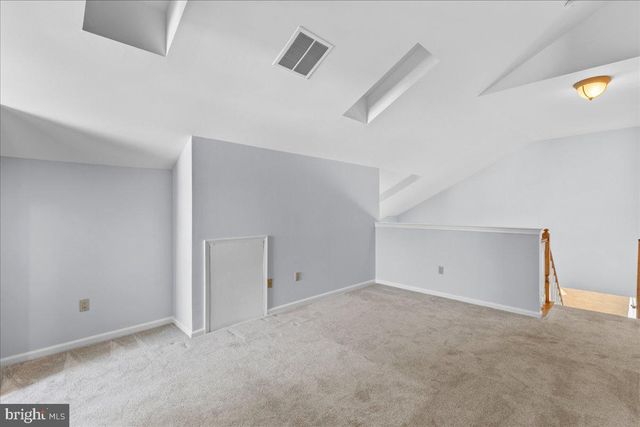 222 STEEPLECHASE CT, Woodbury, NJ 08096