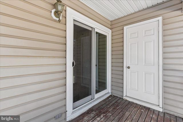 222 STEEPLECHASE CT, Woodbury, NJ 08096