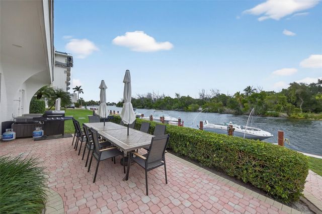 1629 Riverview Road 521, Deerfield Beach, FL 33441