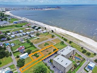 4600 W Beach Boulevard, Gulfport, MS 39501