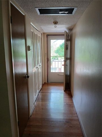 5880 38TH AVENUE N 304, St Petersburg, FL 33710