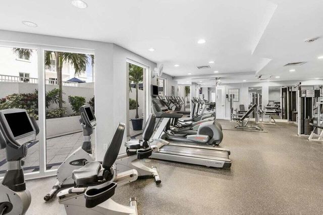 255 Evernia Street 513, West Palm Beach, FL 33401