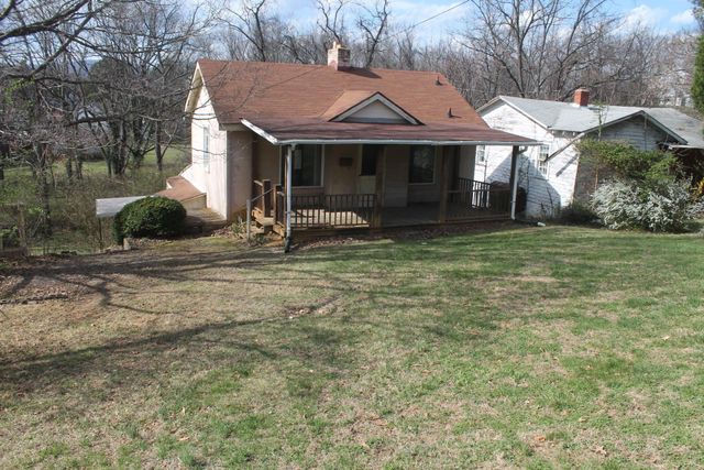 1012 Crescent ST, Roanoke, VA 24017