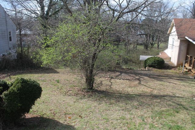 1012 Crescent ST, Roanoke, VA 24017