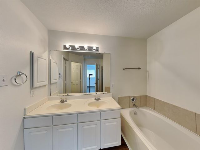 3631 Barkers Crossing Avenue, Houston, TX 77084