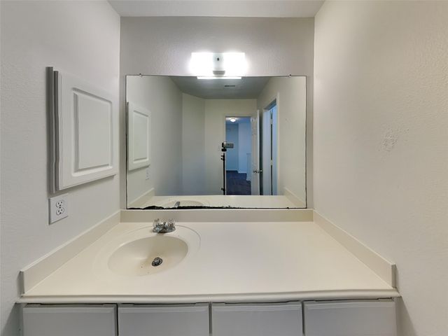 3631 Barkers Crossing Avenue, Houston, TX 77084
