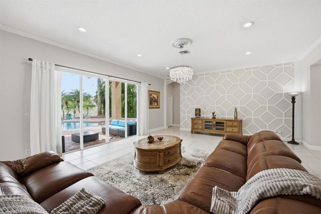 7346 Denicola Lane, Lake Worth, FL 33467