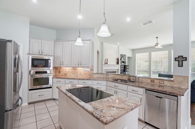 1827 Windsong Circle, Keller, TX 76248